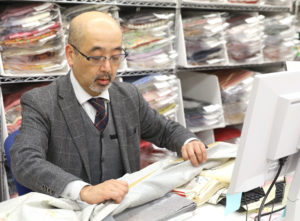 銀座店イベントレポート「その場で！名物バイヤーが査定」