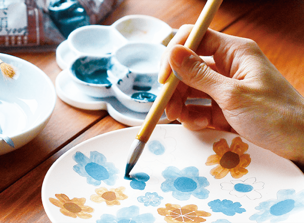 京のプロ直伝~清水焼絵付け体験~