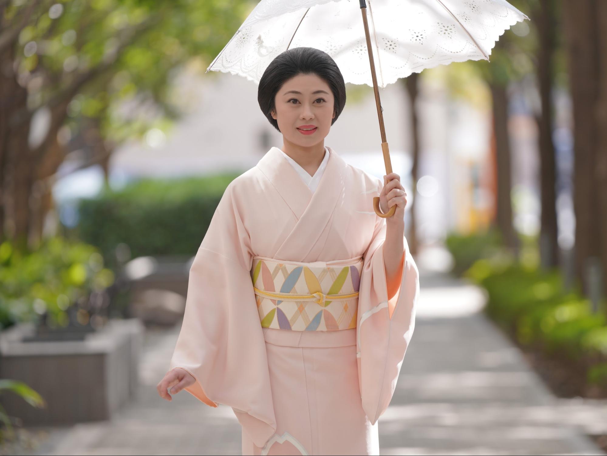 花街に飛び込んで 「今井茜 着ものがたり ―京都・ニューヨーク・東京」 vol.2