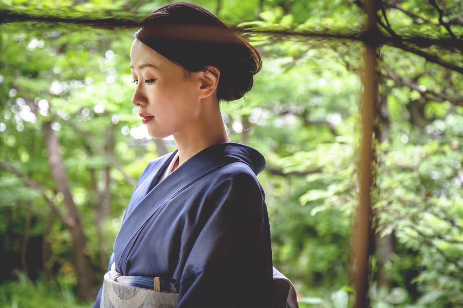 水無月、紗合わせのモアレ 「現代衣歳時記」 vol.1
