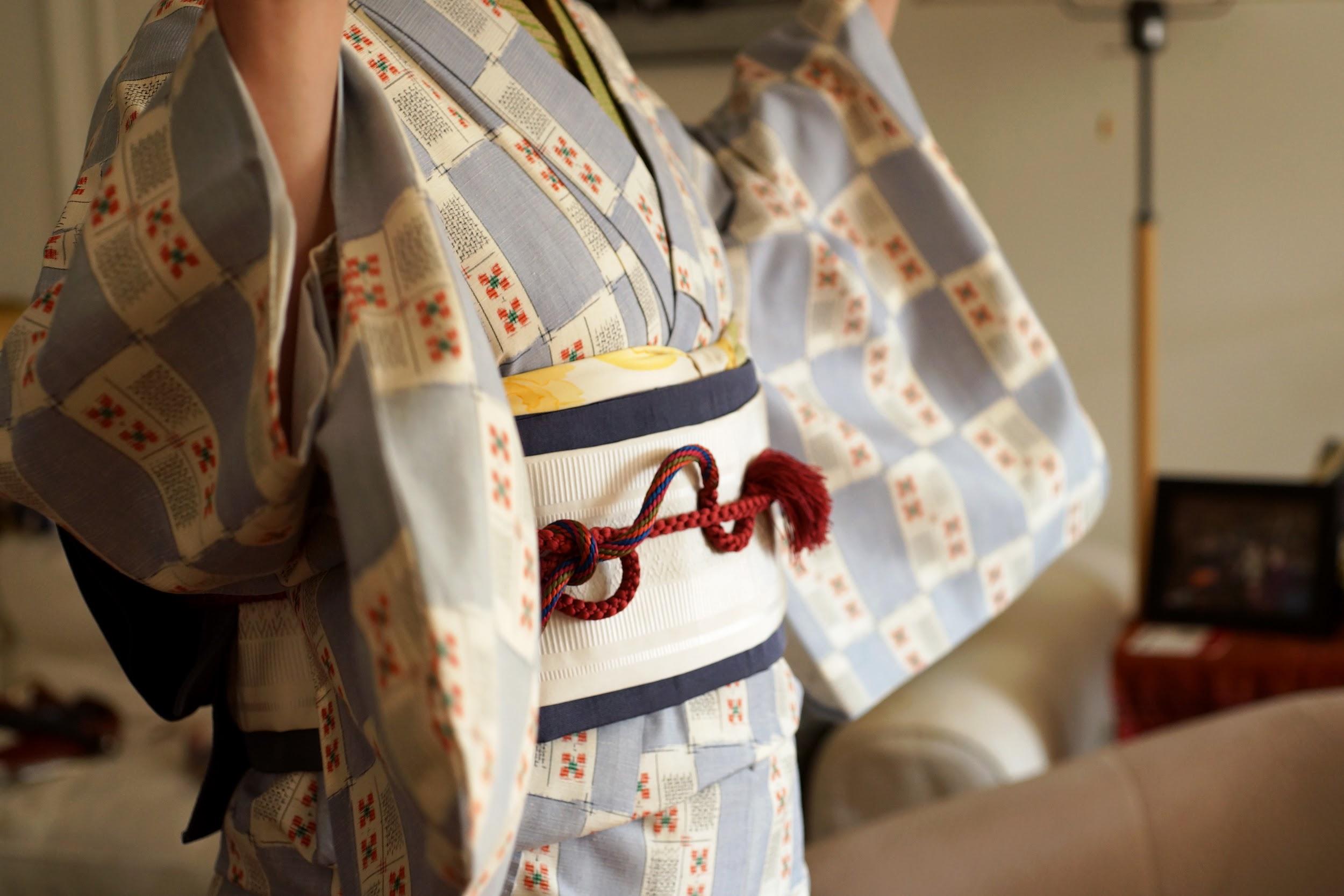 エルメスのスカーフを帯揚げに
