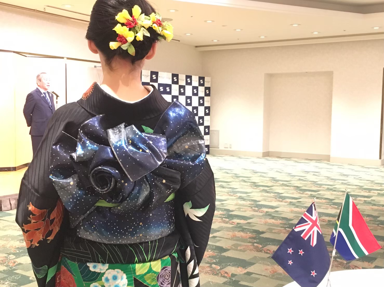 美しい星空を織りあげた服部織物の袋帯