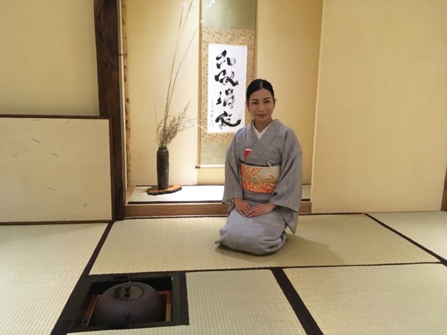 茶道の時に華美になるのを避けるのもひとつのスタイル