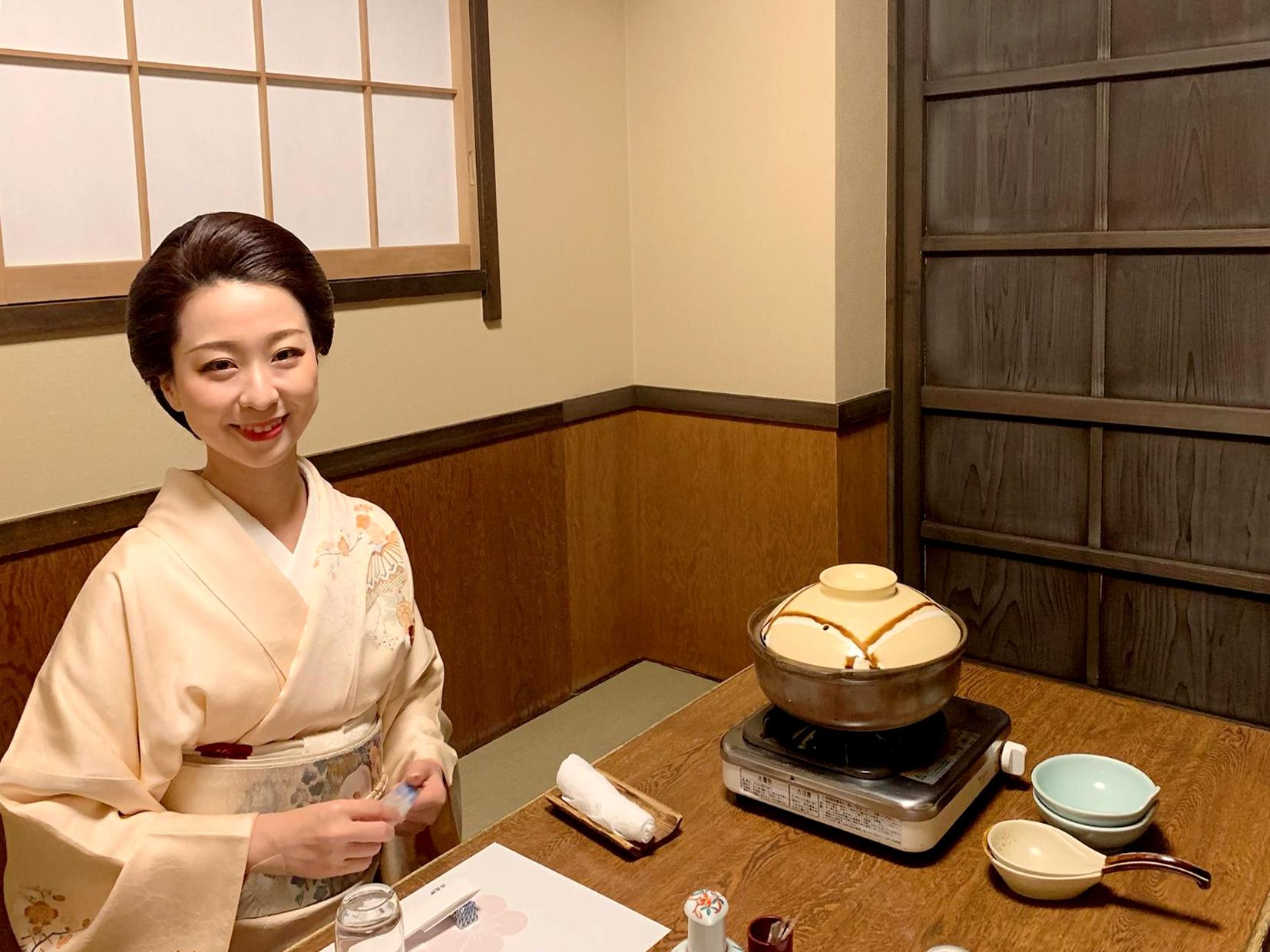 畳のお部屋は掘りごたつになっています