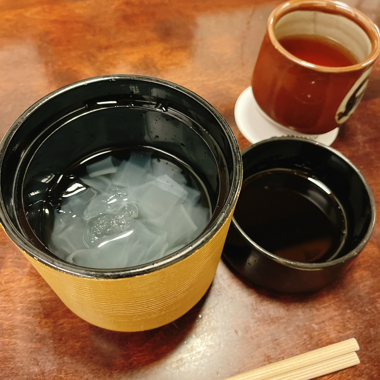 デザートは葛切りを選びました。