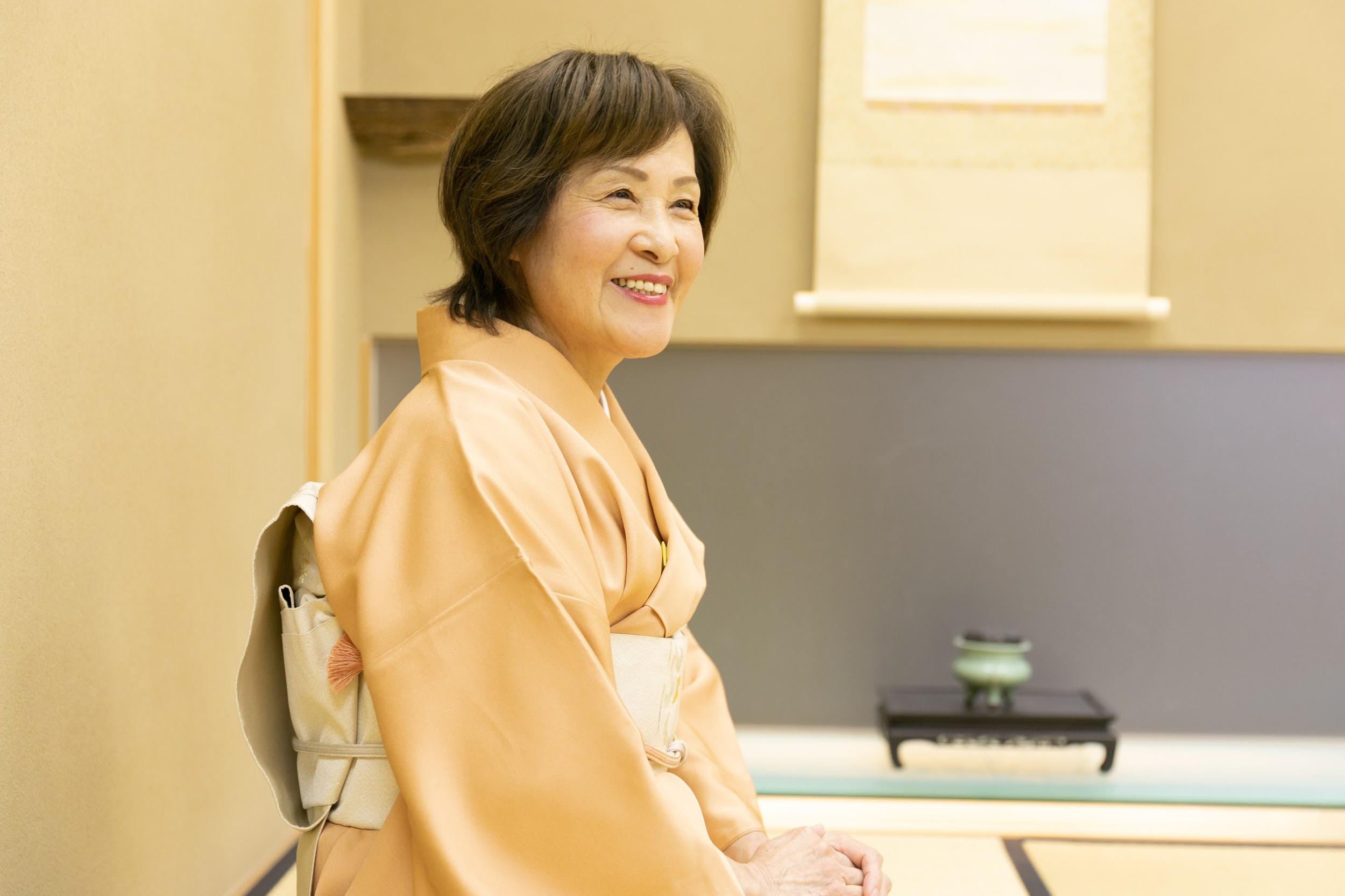 香りを”聞く”ー 御家流香道講師 堀井暁蓉さん