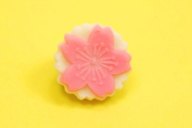 桜前線の話題が出始めたら「桜」モチーフの出番です。
