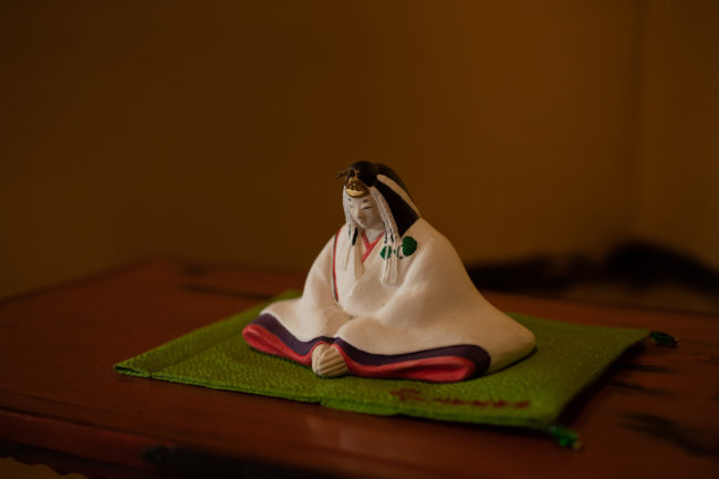 葵祭の斎王代の人形