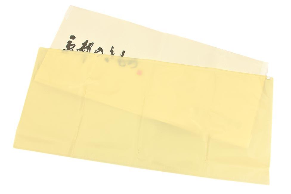 虫干しいらず！の安心保管袋・きものキーパー