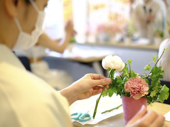 フォーカスポイントとなる大きなお花を