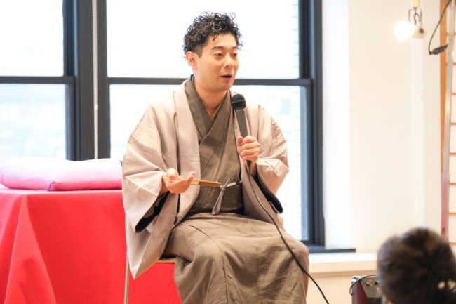 お召し物について語る三代目・柳亭小痴楽さん①