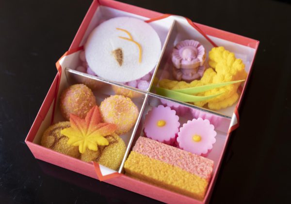 干菓子と半生菓子の詰め合わせ『四季の茶心』