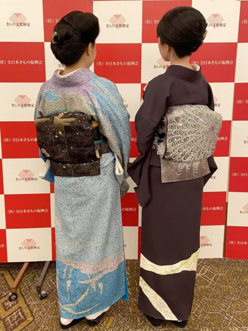 この日の装い・後ろ姿