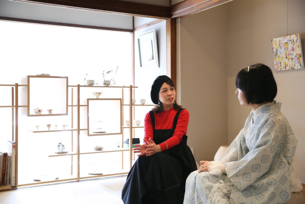 女性の生きづらさについて語る
