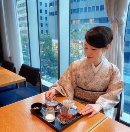 安達祐子さん1