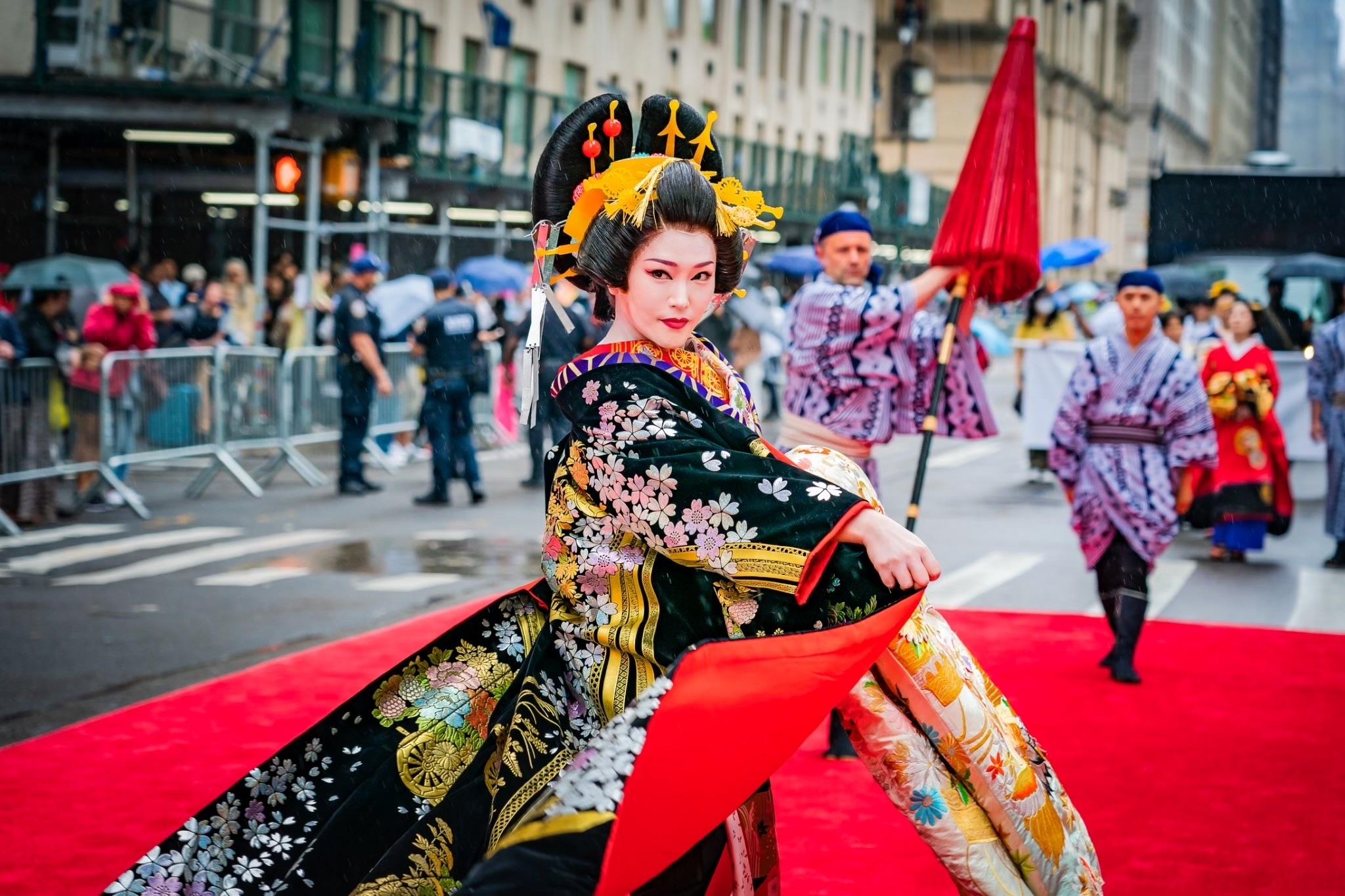 一世一代の着物”で歩くジャパンパレード 「Magnificent KIMONO 一世一代の着物”で歩くジャパンパレード 「Magnificent KIMONO
