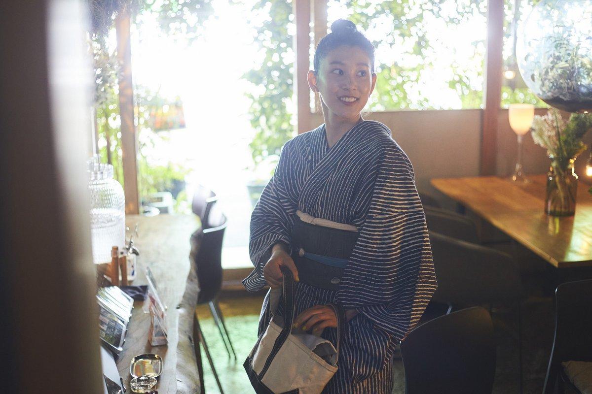 國助カフェ店内1