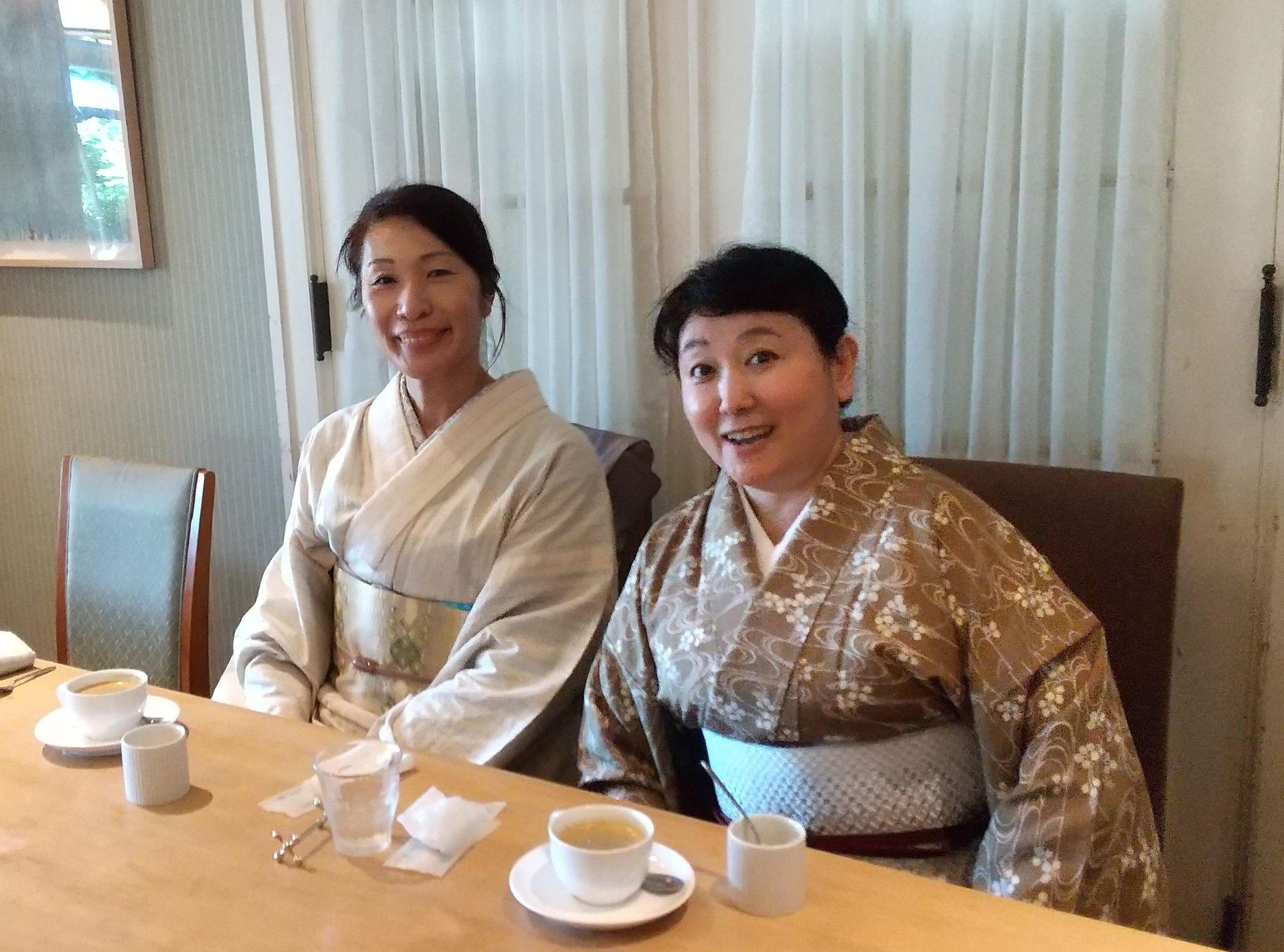 楽しく歓談