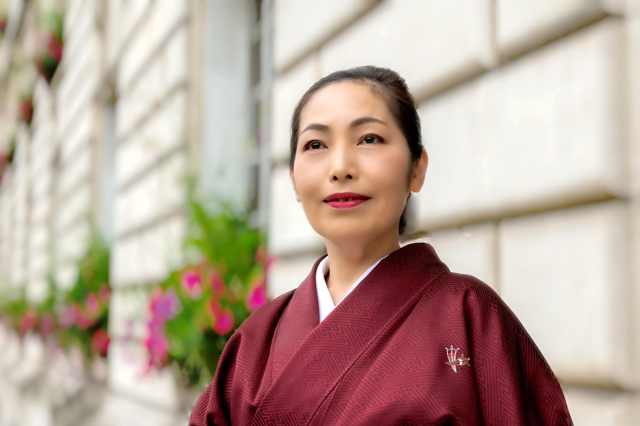野外に移動します。
