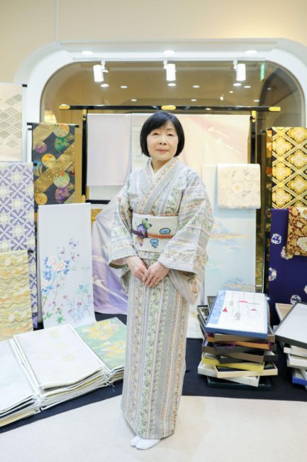 イベント当日は肌寒かったこともあり、Oさまは紬の中でも暖かい結城紬を着用