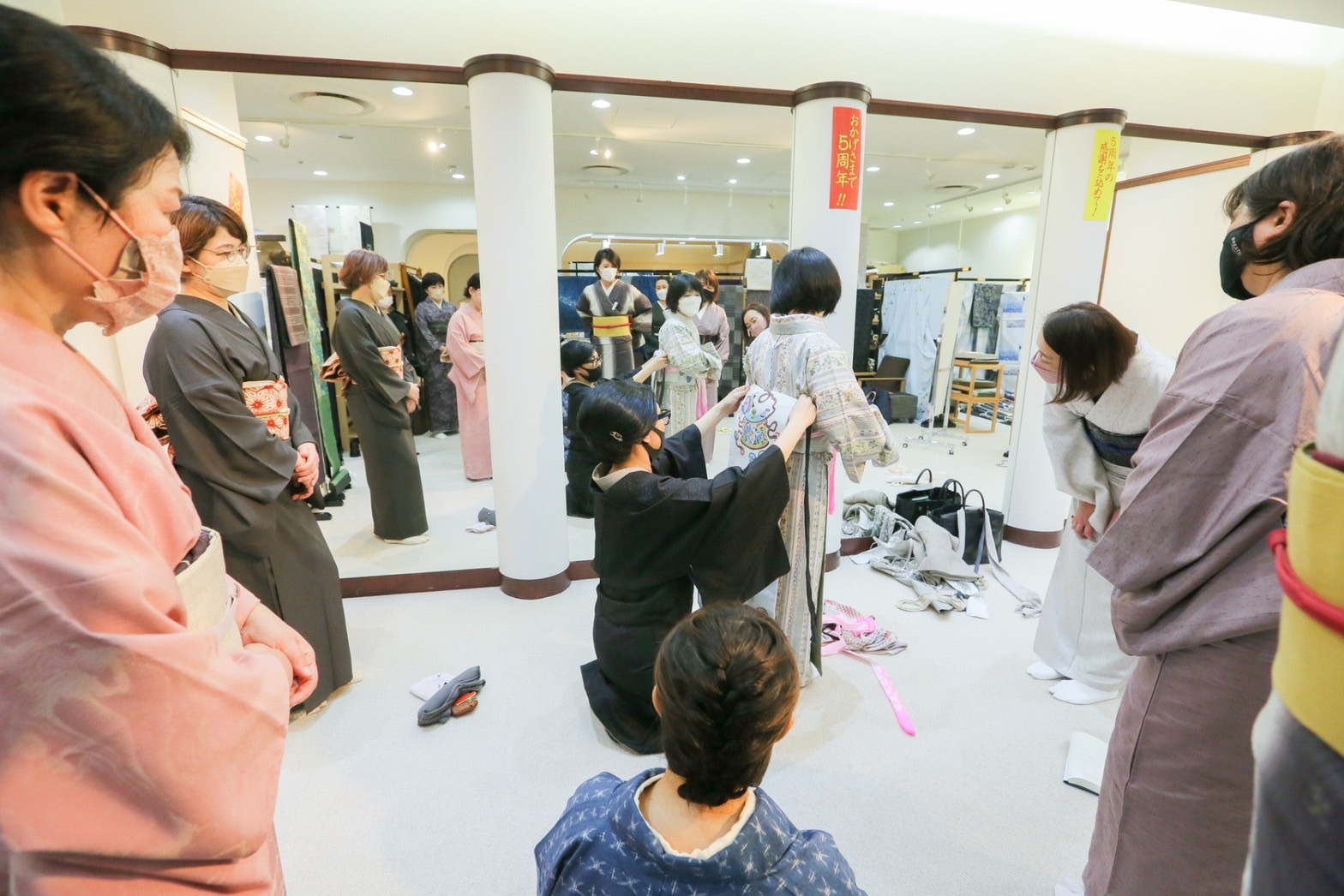 おかげさまで5周年を迎えた京都きもの市場、博多店