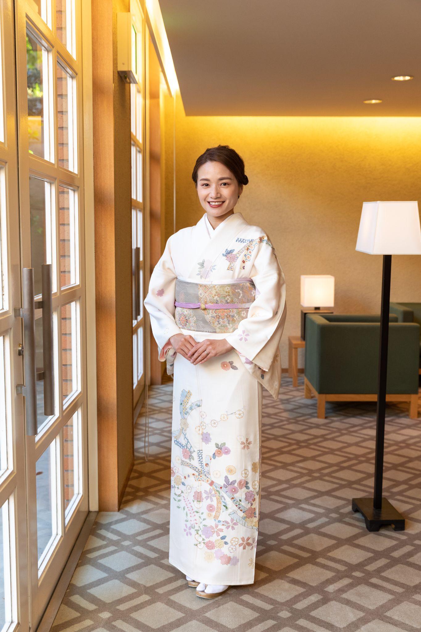着物姿の齋藤さん