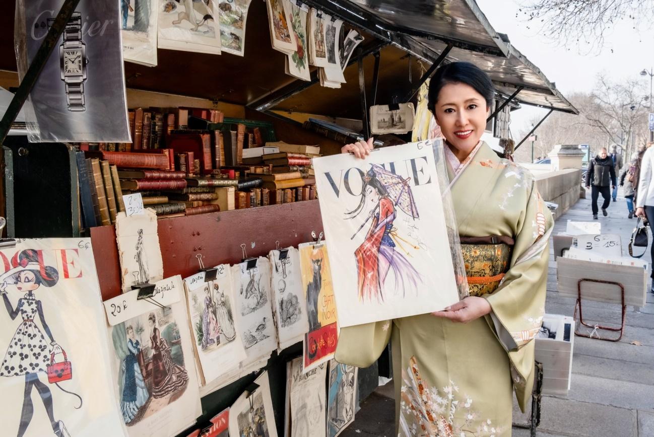 着物姿の女性のポスター
