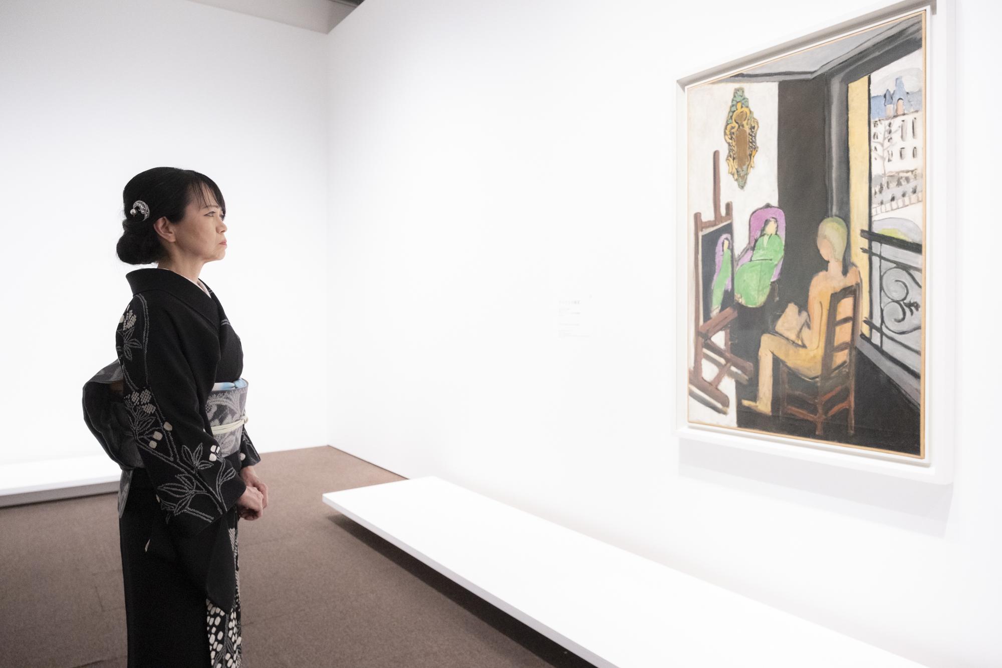 《アトリエの画家》