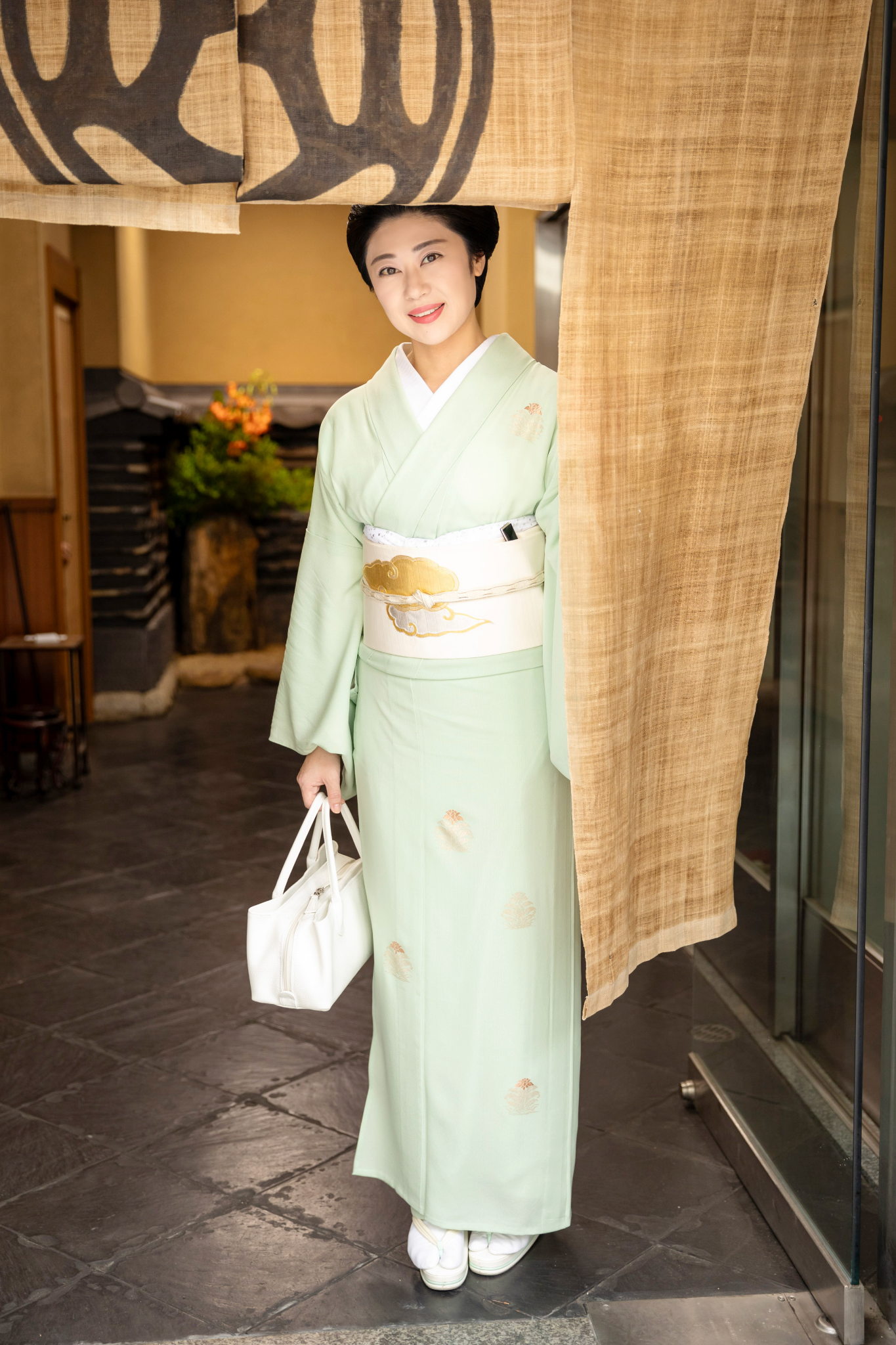 秋の気配をまとう 「今井茜、季節の着物コーディネート」vol.6|コラム
