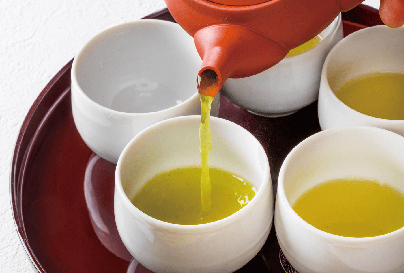 淹れたお茶の飲み当て遊び「茶香服(ちゃかぶき)体験」