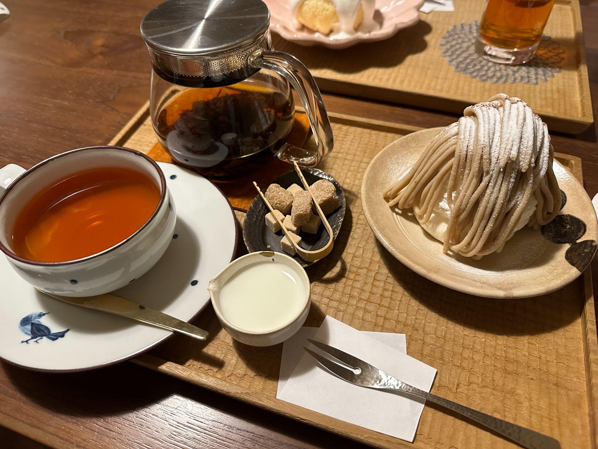 美味しいコーヒーと絶品のモンブラン