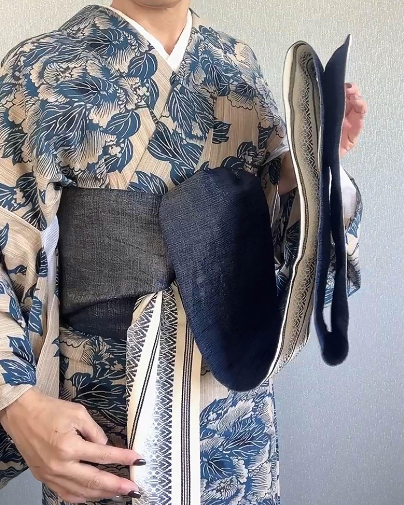 蛇腹を全て持つ