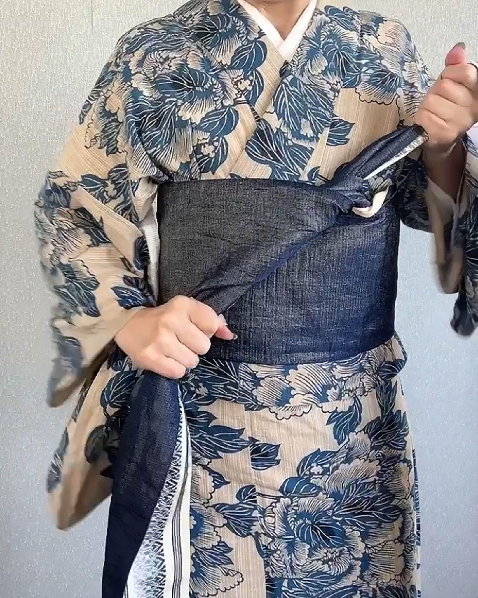 斜めに結ぶ