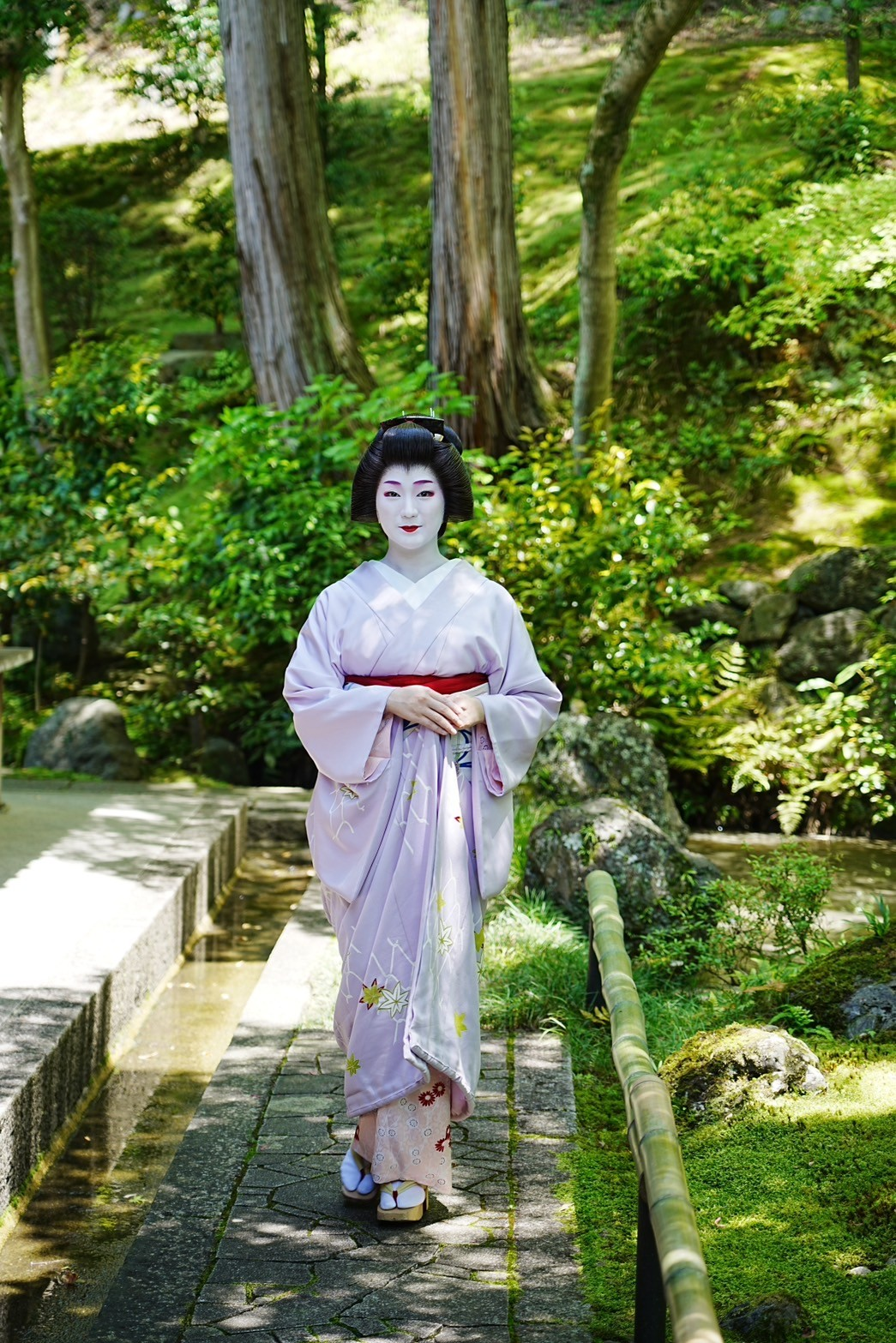 春の京都の舞妓さん 10枚 （やっぱり舞が好きやから、 舞の上手