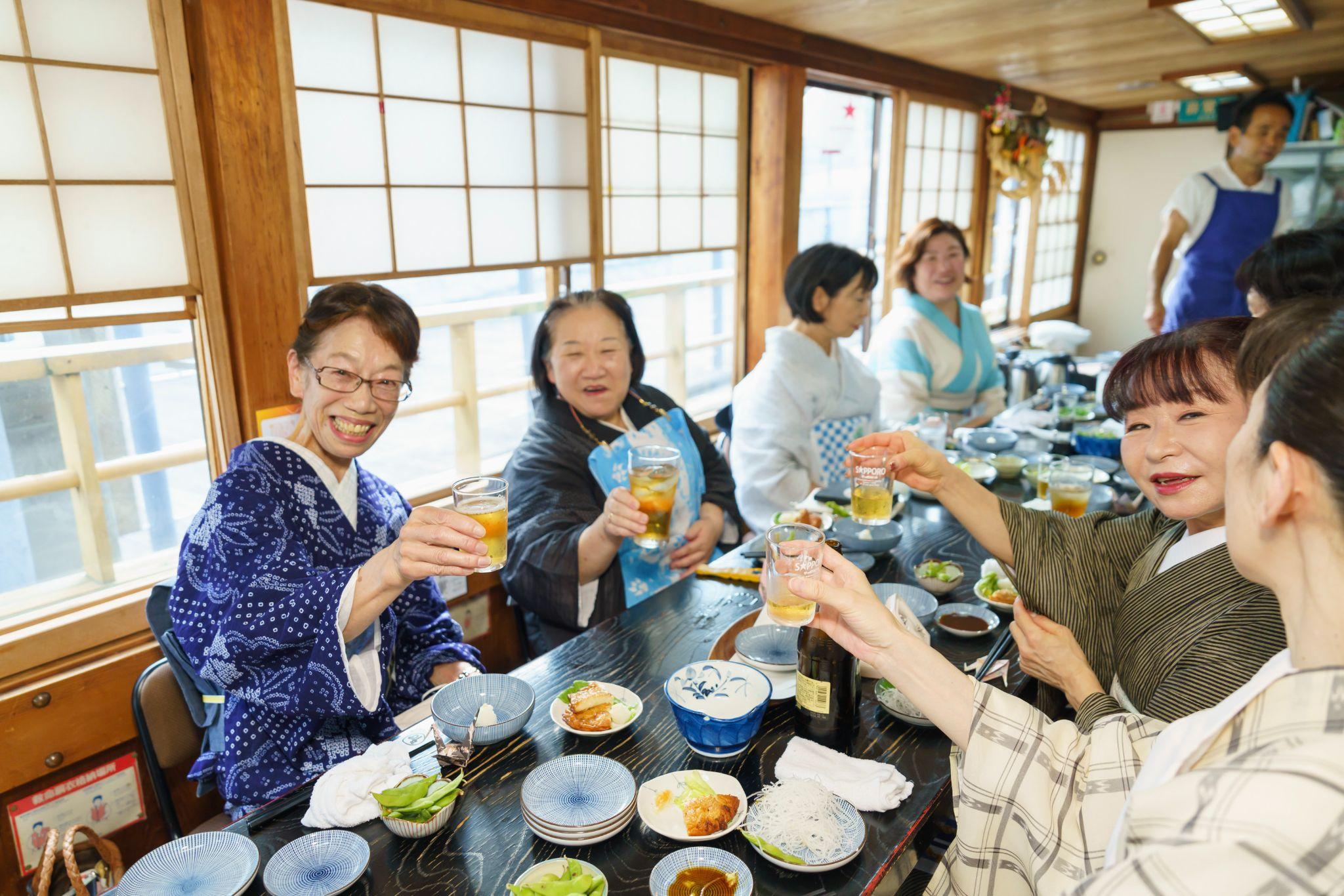 乾杯の様子