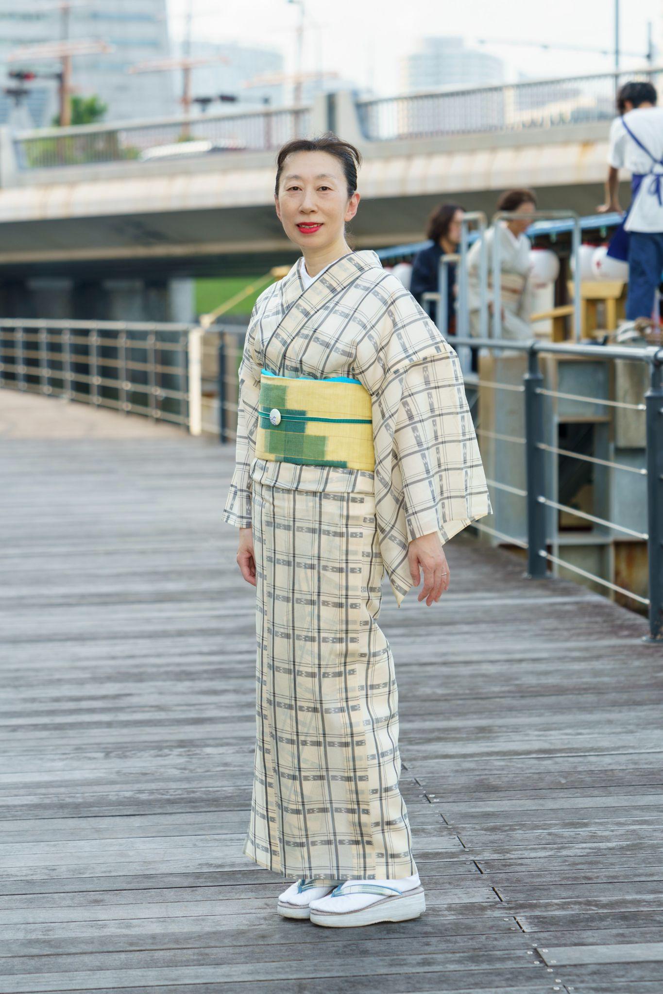 沖縄の風感じる琉球コーデ