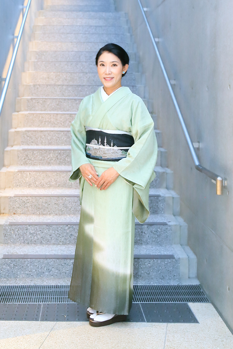 Aさん全身