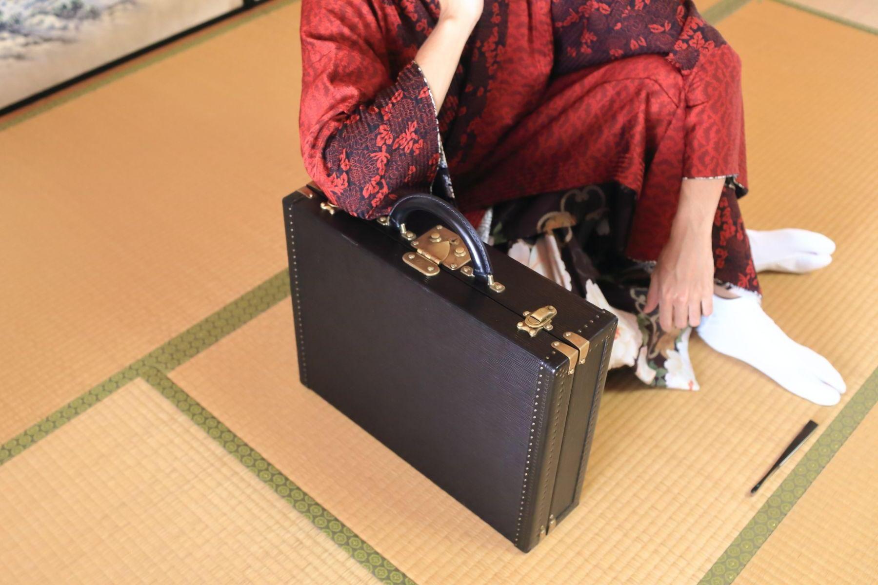 祖父の形見を携えて。 キモノインフルエンサー りょうたす。さんの愛用品