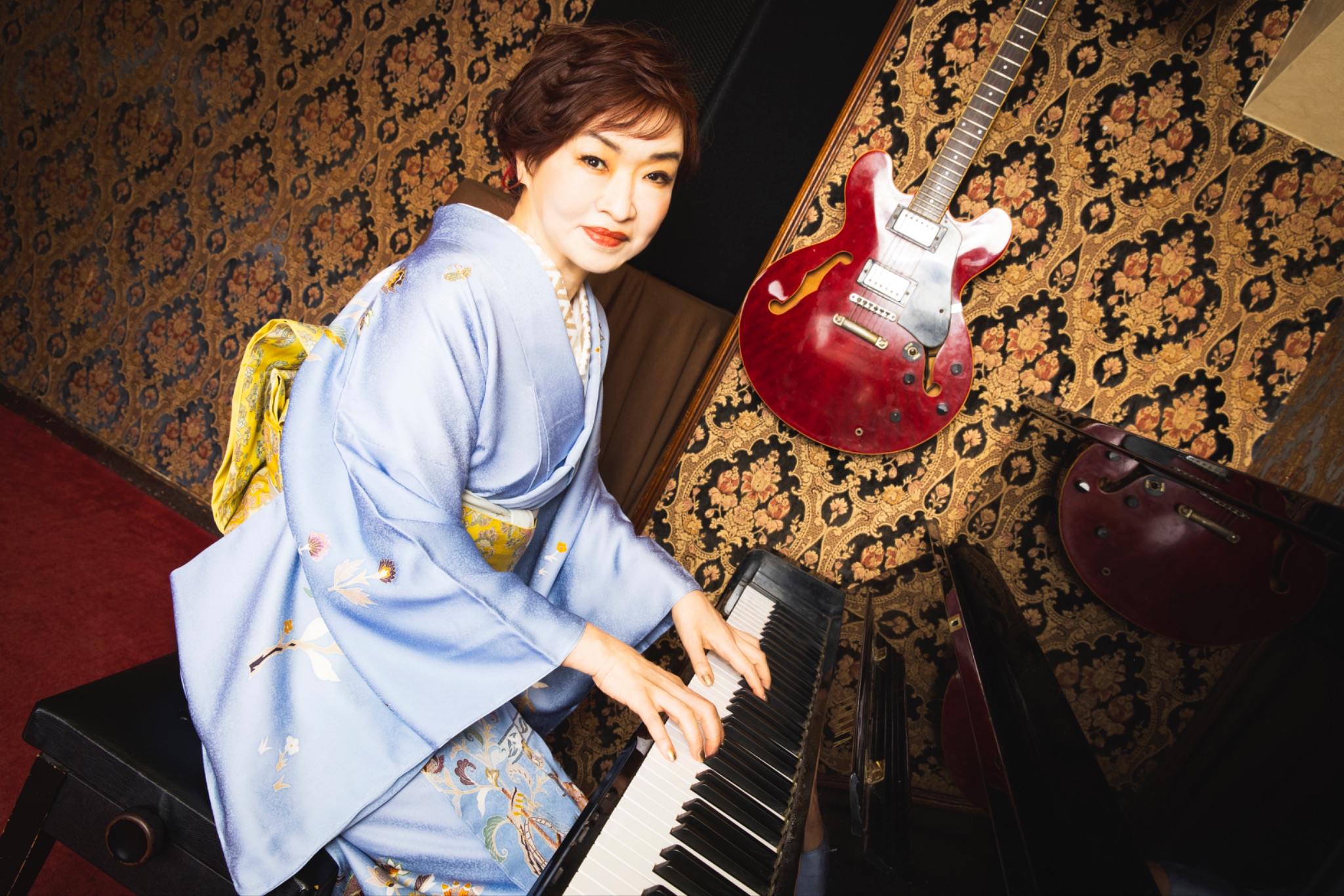 ピアノも着物も、骨盤が要。 タレント・清水ミチコさん(インタビュー前編)「きもの、着てみませんか?」 vol.9-2