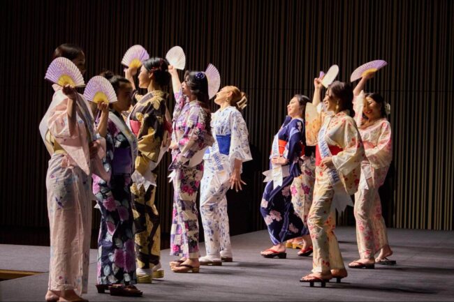 オープニングは浴衣で踊りを披露! ミス・スプラナショナルジャパン日本大会 舞台裏にも密着!