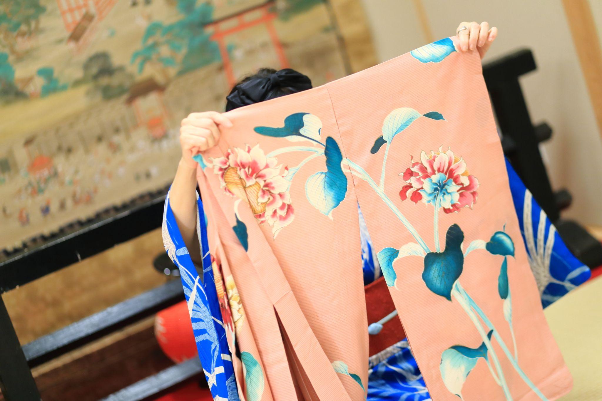 赤い向日葵の着物