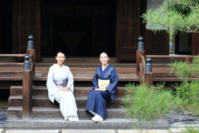 【対談番外編】映画作家 河瀨直美さん&着物家 伊藤仁美さん ――着物コーデは場とのセッション