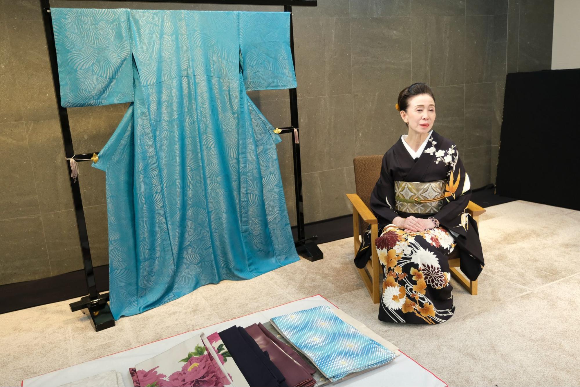 「伊と幸」の単衣