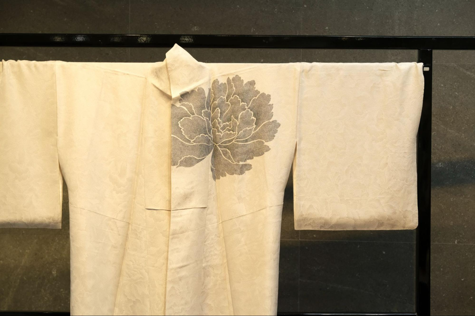 京都の創作江戸小紋ブランド「一道～ひとつのみち」製