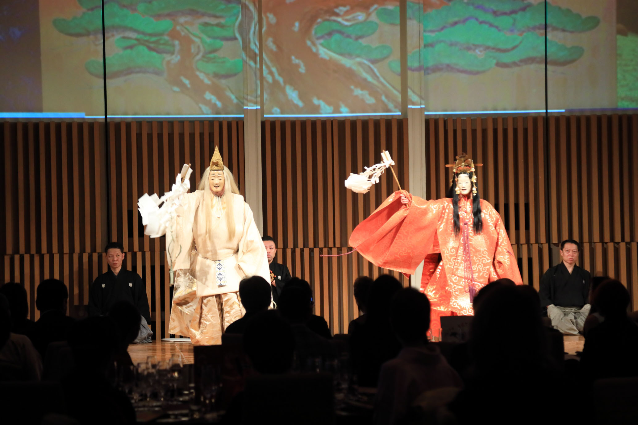 「日月」