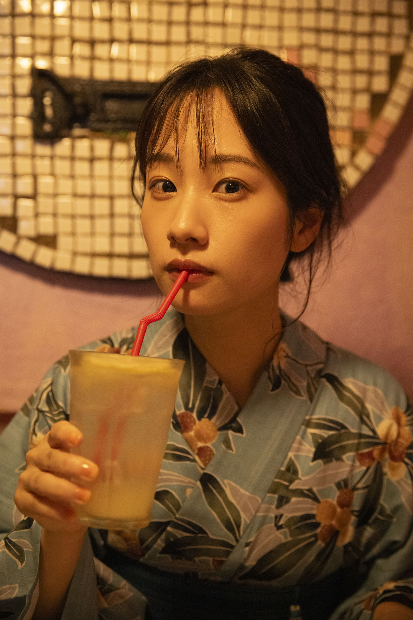 藤間爽子がまとう、日常を彩る浴衣11