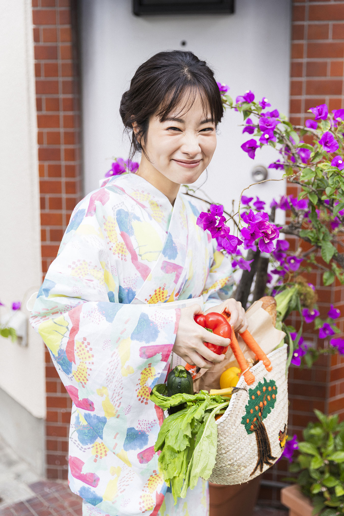 藤間爽子がまとう、日常を彩る浴衣87