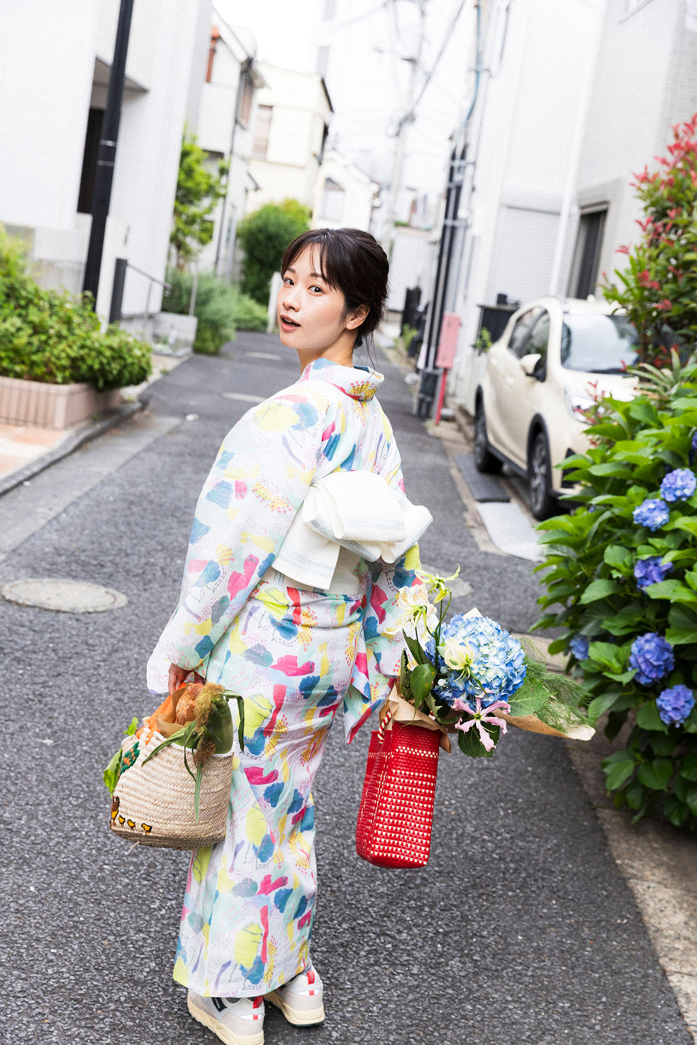 藤間爽子がまとう、日常を彩る浴衣89
