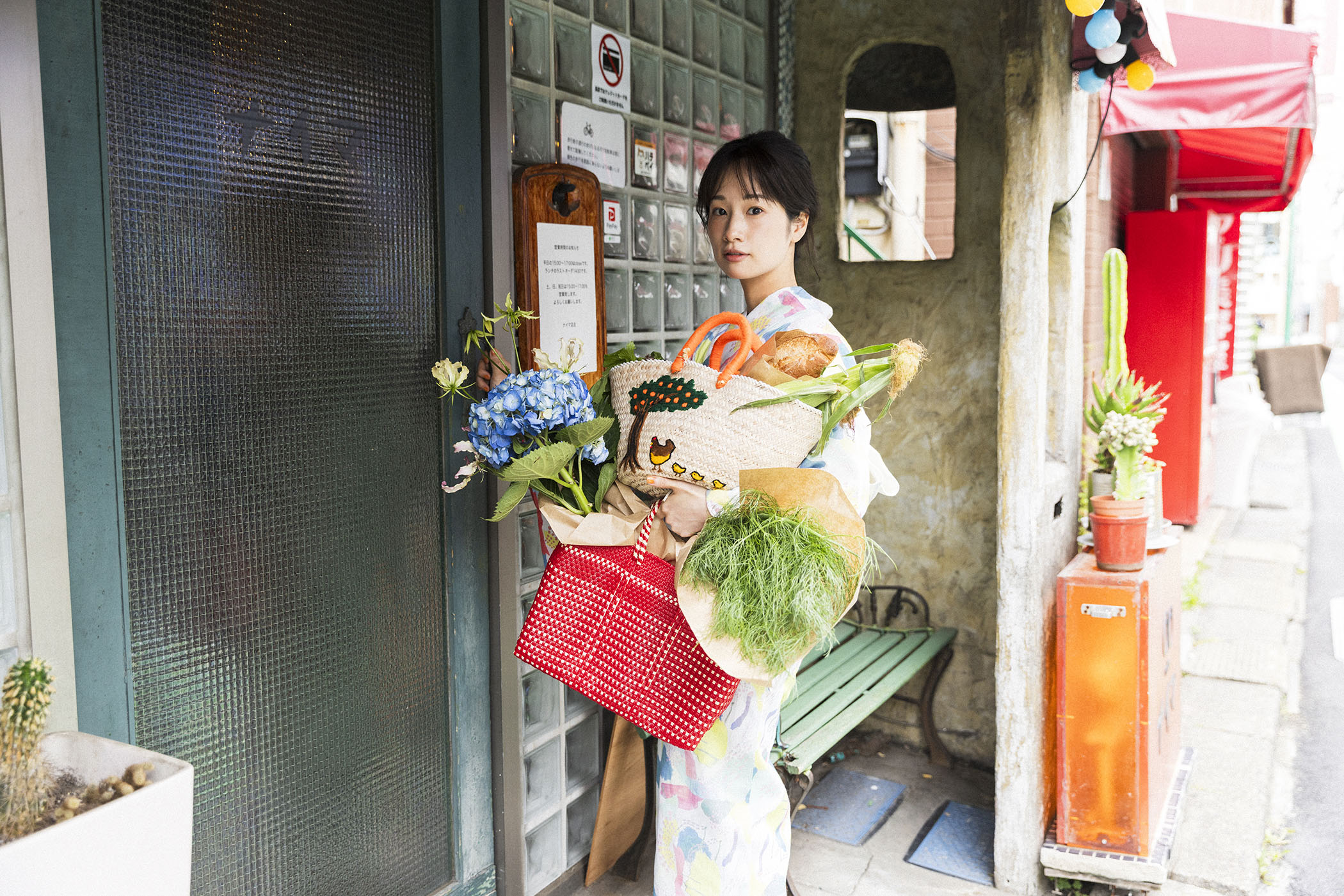 藤間爽子がまとう、日常を彩る浴衣97
