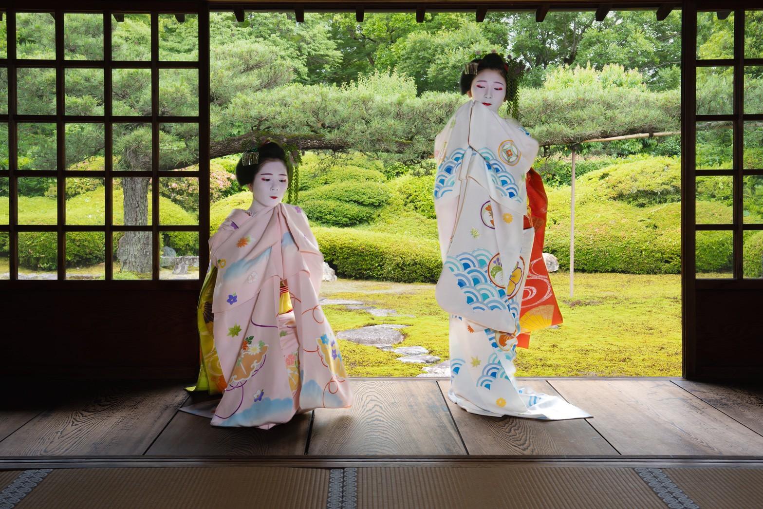 夢千鶴さん（写真左）と心葉さん